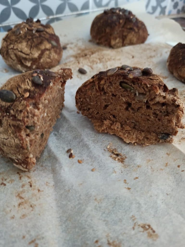 petits pains rustiques